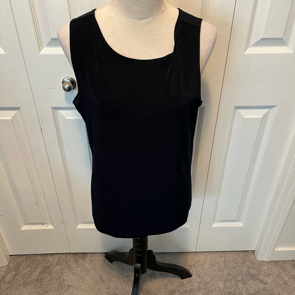 Chicos Travellers size L Navy blue sleeveless top